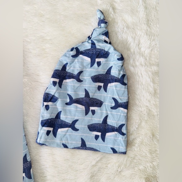 🦈LS OG Shark Swaddle Set🦈 - Picture 4 of 10